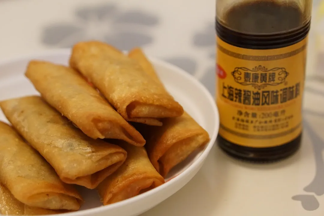 化妆品包装配件选型要点：乳液泵与膏霜罐的匹配方案解析